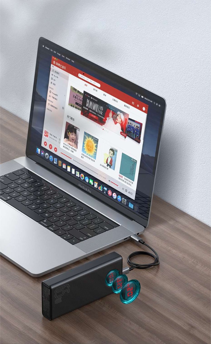 Charge‑pankki 30000 mAh LED‑näyttö ja portit